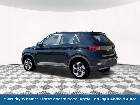 New 2026 Hyundai Venue SEL FWD image 6