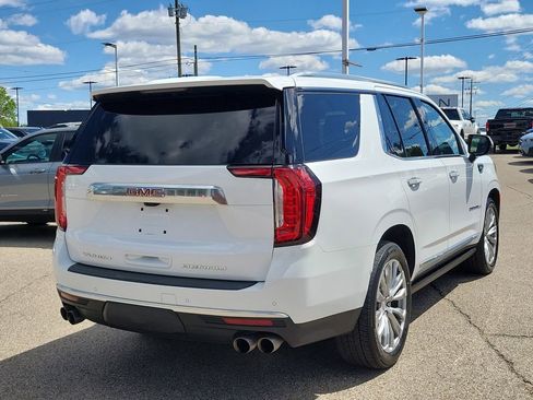 Used 2021 GMC Yukon Denali w/ Denali Ultimate Package AWD/4WD image 4