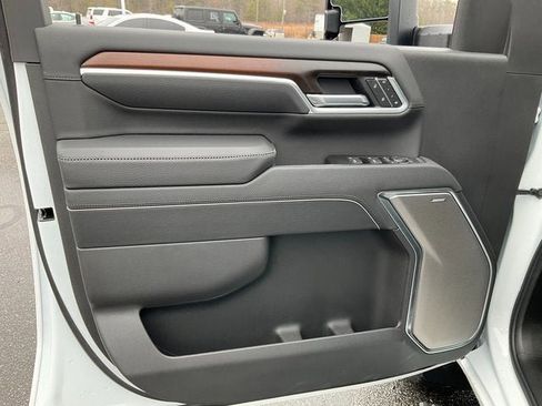 New 2026 GMC Sierra 2500 Denali w/ Max Trailering Package image 4