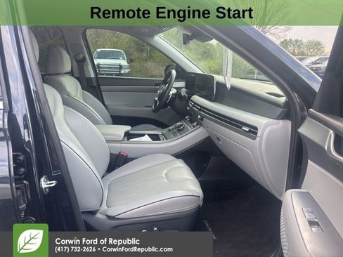 Used 2023 Hyundai Palisade SEL image 10