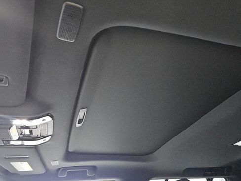 Used 2024 Lexus GX 550 AWD/4WD image 10