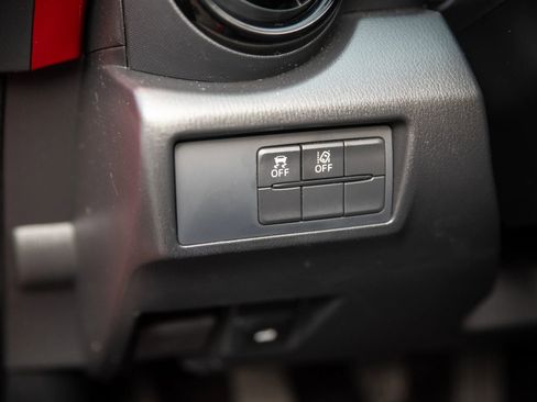 Used 2022 MAZDA MX-5 Miata Club image 33