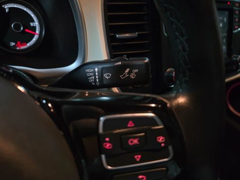 Used 2019 Volkswagen Beetle 2.0T Final Edition SEL image 20