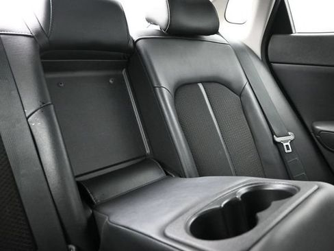Used 2018 Kia Optima S FWD image 18