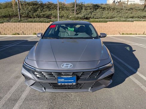 Certified 2024 Hyundai Elantra SEL image 2