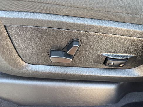 Used 2026 RAM 2500 Big Horn AWD/4WD image 20