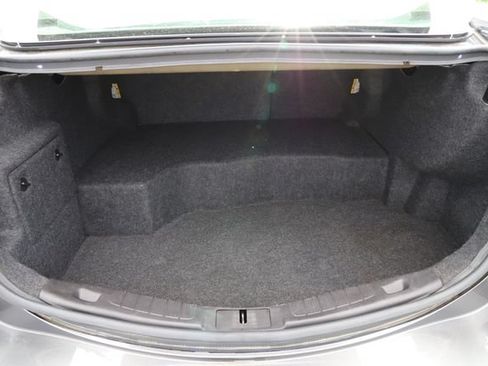 Used 2015 Ford Fusion SE w/ Equipment Group 502A FWD image 8