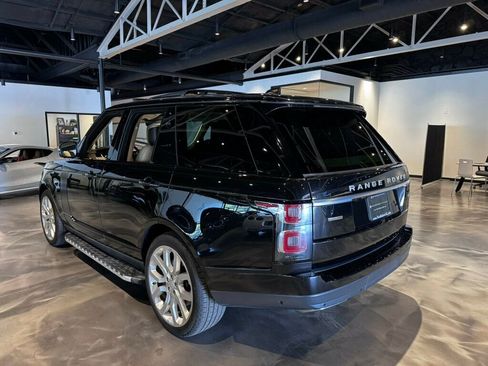 Used 2019 Land Rover Range Rover Supercharged AWD/4WD image 3