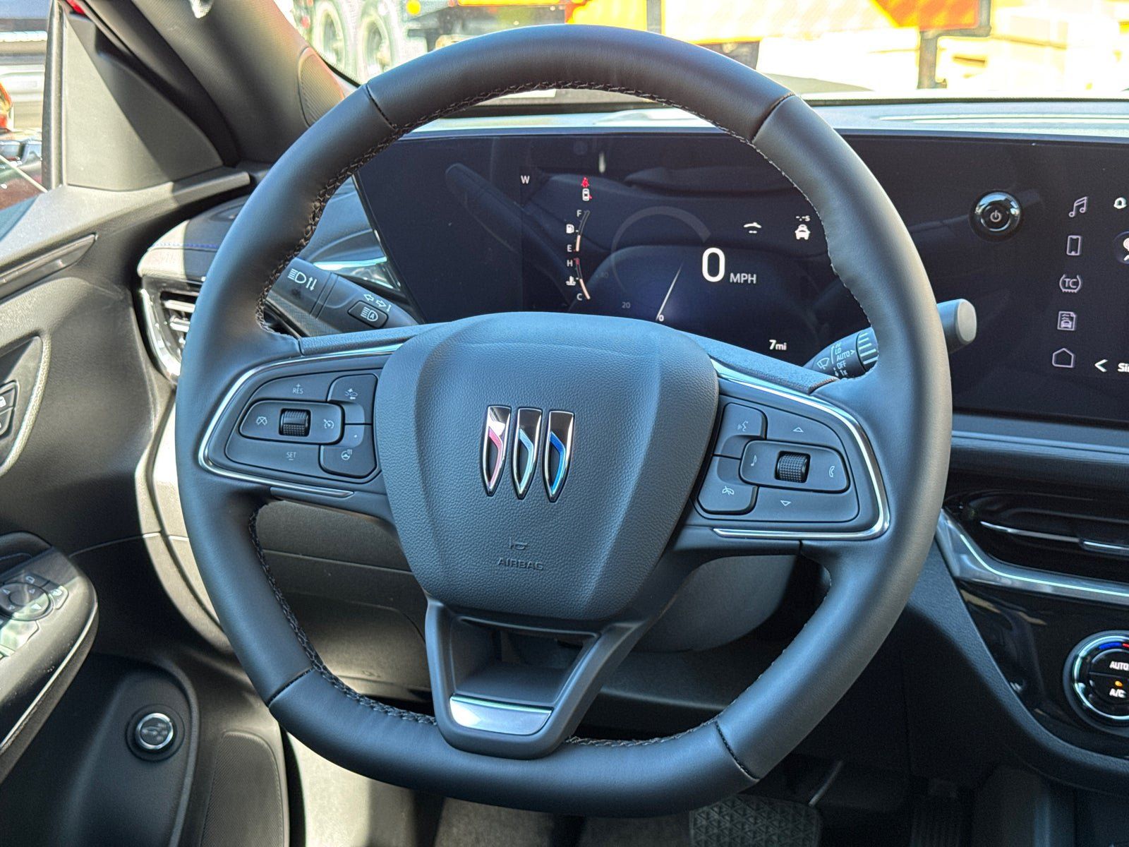 Used 2026 Buick Envista Sport Touring w/ Convenience I Package FWD image 26