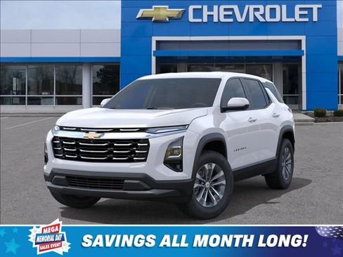 New 2026 Chevrolet Equinox LT w/ Convenience Package II FWD image 6