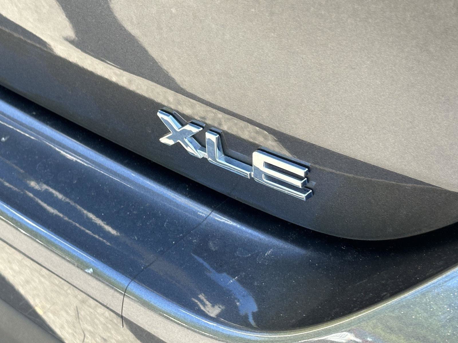 Used 2023 Toyota Highlander XLE FWD image 10
