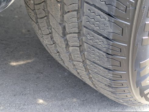 New 2026 Jeep Grand Wagoneer Limited w/ Premium Group II image 12