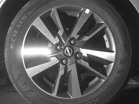 Used 2025 Nissan Versa SV w/ Trunk Package FWD image 15