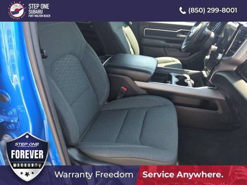 Used 2025 RAM 1500 Big Horn AWD/4WD image 35