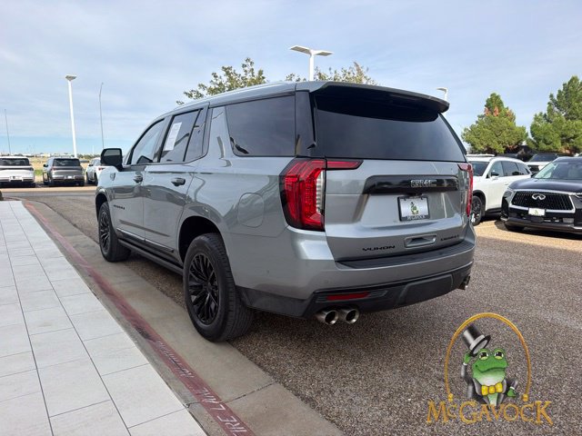 Used 2023 GMC Yukon Denali w/ Advanced Technology Package AWD/4WD image 7