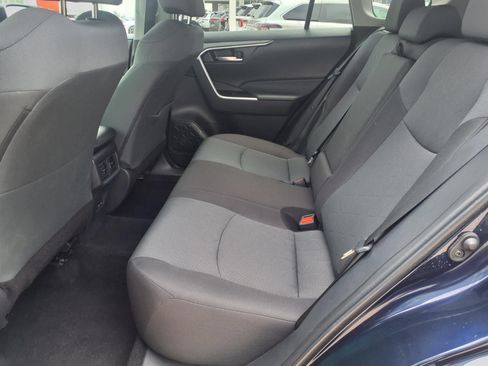 Certified 2025 Toyota RAV4 XLE AWD/4WD image 18