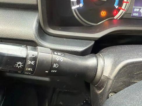 Used 2018 Toyota 4Runner SR5 Premium image 14