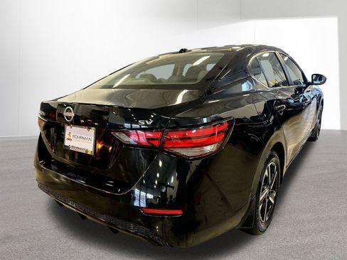 Used 2024 Nissan Sentra SV image 33