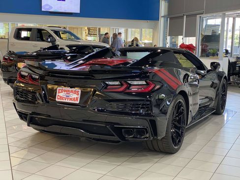 New 2027 Chevrolet Corvette Grand Sport w/ Z52 Sport Performance Package RWD image 16