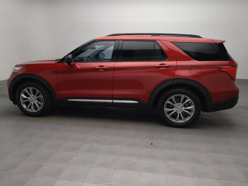Used 2020 Ford Explorer XLT w/ Equipment Group 202A RWD image 3
