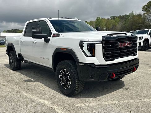 New 2026 GMC Sierra 2500 AT4X AWD/4WD image 4