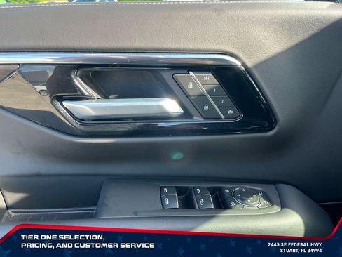 Used 2025 Chevrolet Tahoe Premier RWD image 24