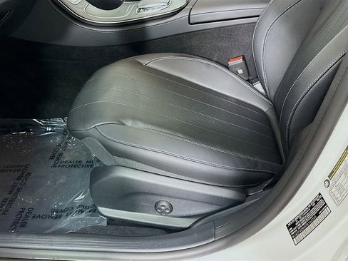 Used 2023 Mercedes-Benz E 350 Sedan image 22