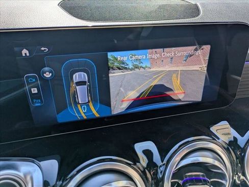 New 2026 Mercedes-Benz GLB 250 4MATIC image 13
