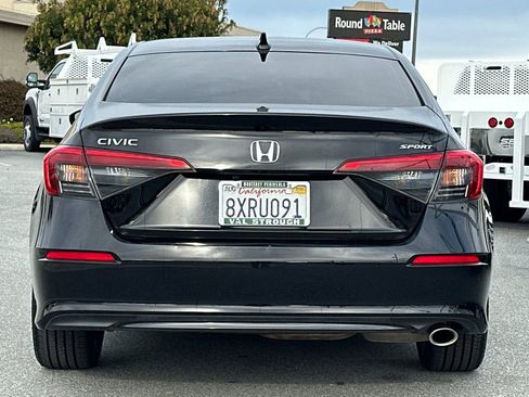 Used 2022 Honda Civic Sport image 4