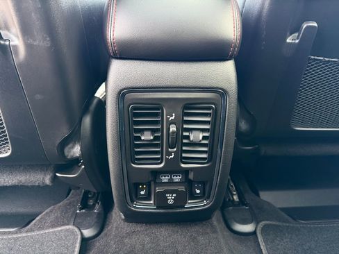 Used 2021 Jeep Grand Cherokee Trailhawk w/ Trailhawk Luxury Group image 29