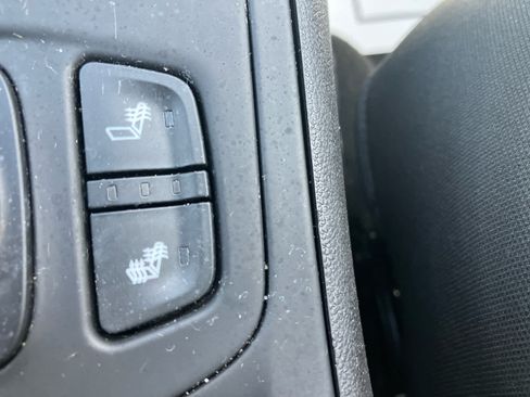 Used 2024 GMC Terrain SLT w/ Tech Package FWD image 36