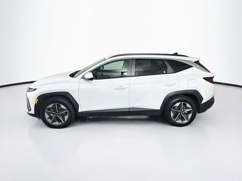 Used 2025 Hyundai Tucson SEL FWD image 4