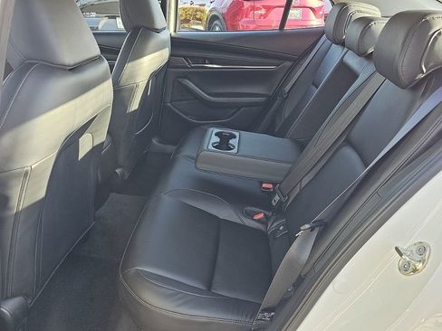 Certified 2025 MAZDA MAZDA3 s FWD image 21