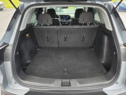 Used 2025 Chevrolet TrailBlazer LT AWD/4WD image 16