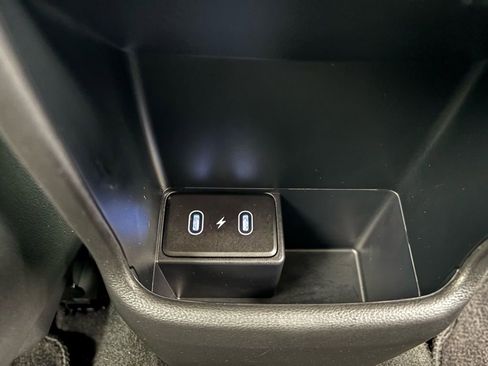 Used 2024 Hyundai Kona SE image 17