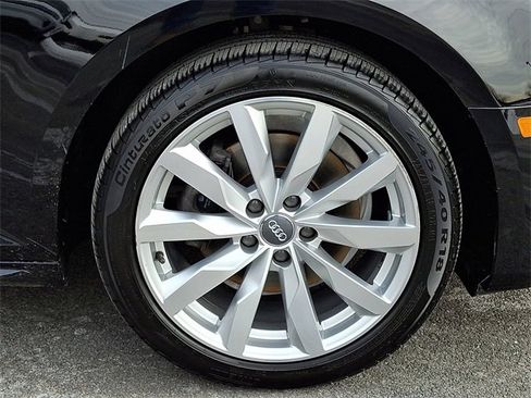 Used 2018 Audi A4 2.0T Ultra Premium w/ Convenience Package image 8