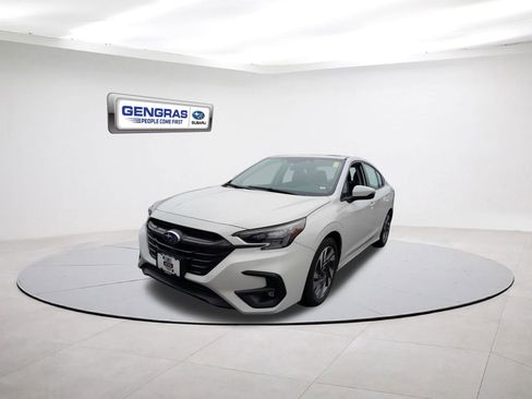 Certified 2025 Subaru Legacy Limited image 3