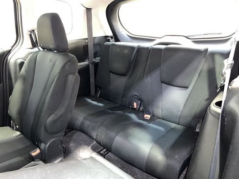 Used 2014 MAZDA MAZDA5 Sport image 22