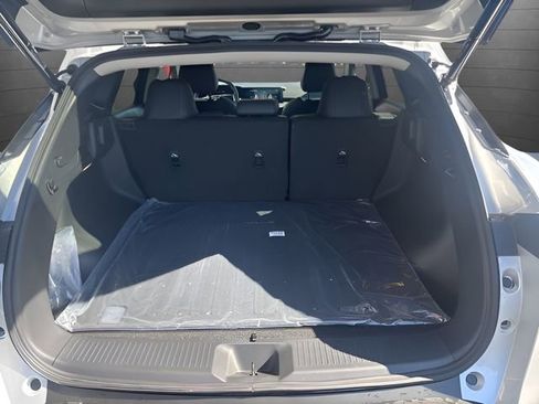 New 2025 Nissan Murano SV image 11