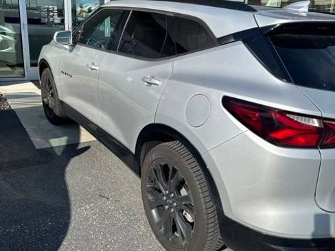 Used 2019 Chevrolet Blazer RS AWD/4WD image 3