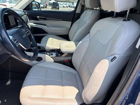 Used 2023 Kia Telluride EX w/ EX Captain's Chair Package FWD image 21