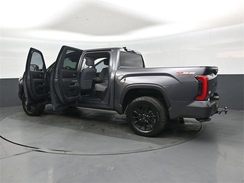 Used 2022 Toyota Tundra SR5 image 46