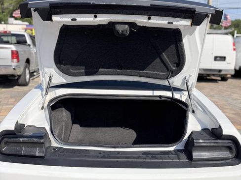 Used 2016 Dodge Challenger SXT Plus RWD image 7