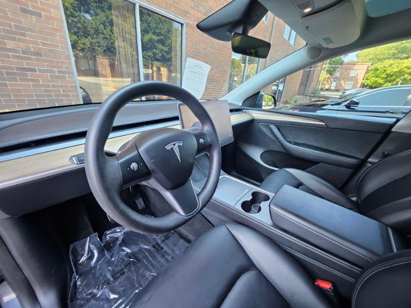 Used 2023 Tesla Model Y Long Range AWD/4WD image 39