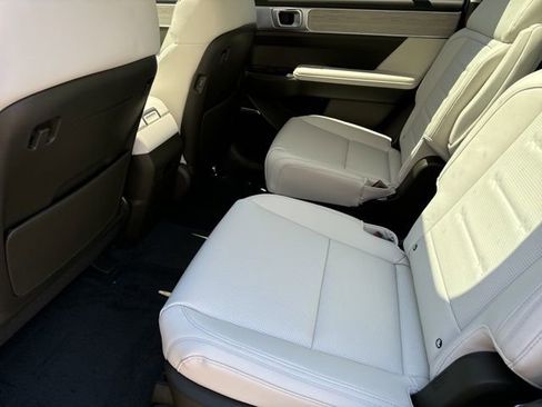 Used 2024 Hyundai Santa Fe Calligraphy image 26