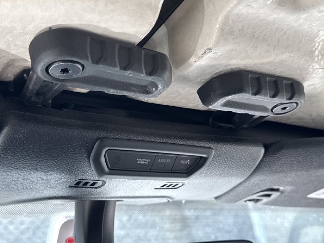 Used 2020 Jeep Gladiator Overland AWD/4WD image 28