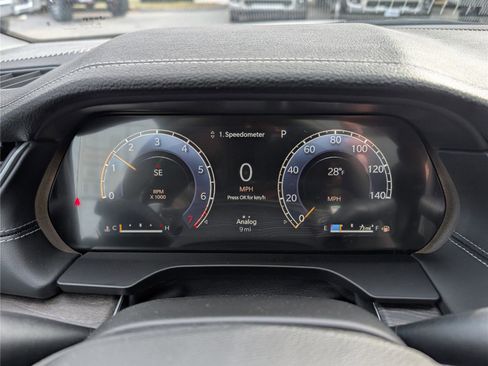 New 2025 Jeep Grand Cherokee Limited image 27