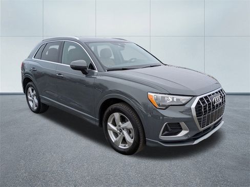 Used 2022 Audi Q3 2.0T Premium image 1