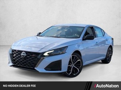 Used 2025 Nissan Altima 2.5 SR