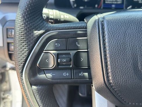 Used 2024 Toyota Tacoma TRD Off-Road AWD/4WD image 27